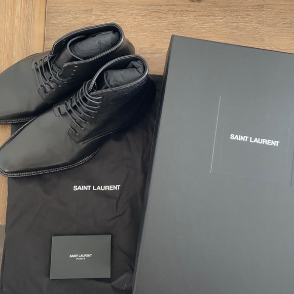 Saint Laurent Wyatt 25 lace-up boot - Picture 11 of 14